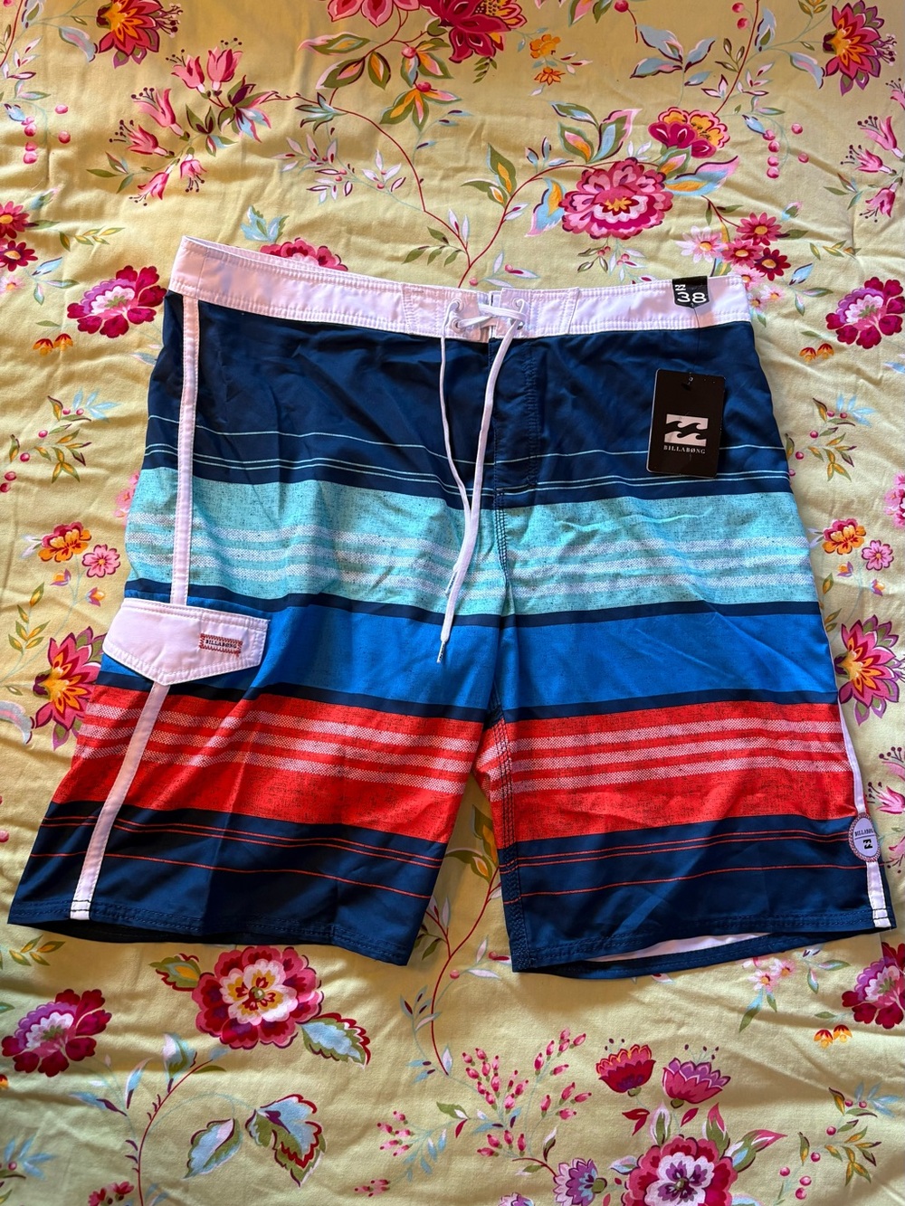 Billabong Watershed blue green orange pocketed board shorts W38 11” inseam